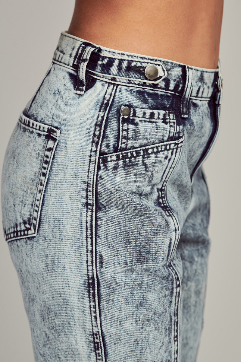 Darlene Relaxed Fit Jogger Jeans