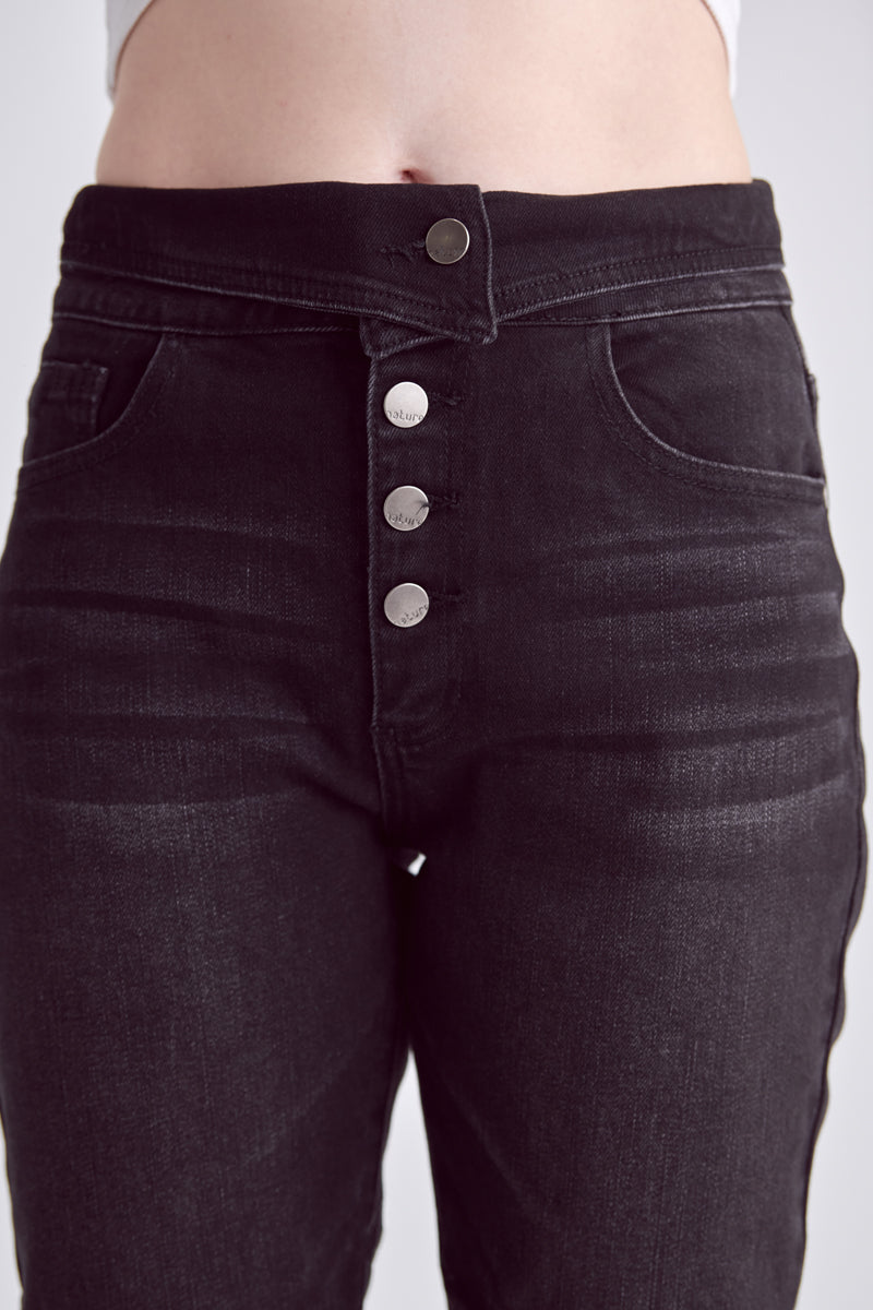 Mandy High Rise Mom Jeans